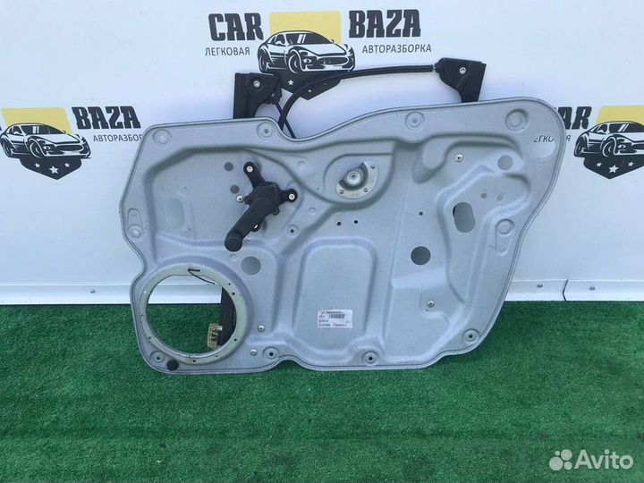 Стеклоподъемник передний правый R Volkswagen Caddy