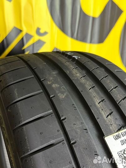 Yokohama Advan Sport V107 255/35 R19 Y