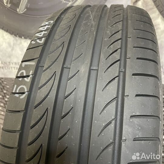 Pirelli Powergy 245/40 R19 98Y