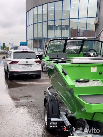 Перевозка лодок и катеров / Буксировка прицепов