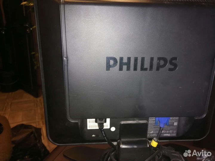Монитор Philips