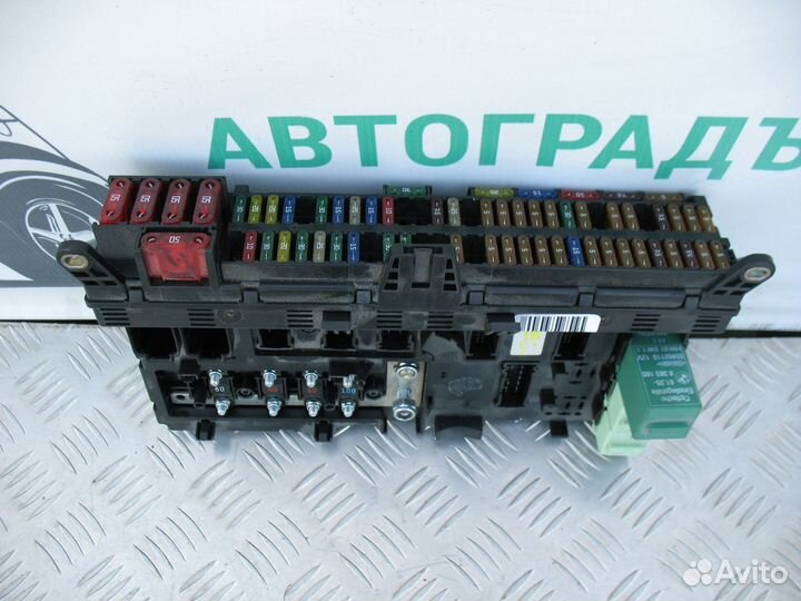 Блок предохранителей салонный BMW X5 E53 2002г