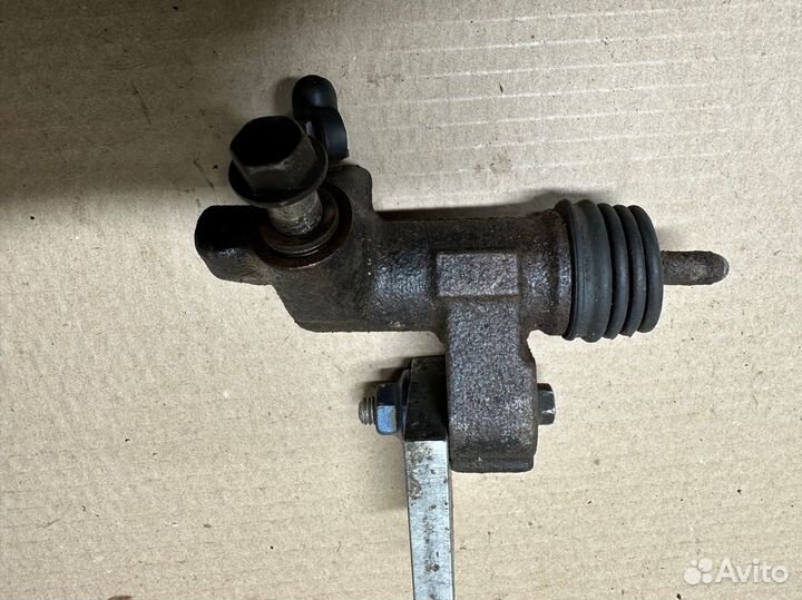 Рабочий цилиндр сцепления Nissan Almera Classic