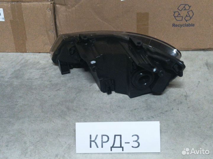 Фара правая Volkswagen Polo Sedan 5 2010