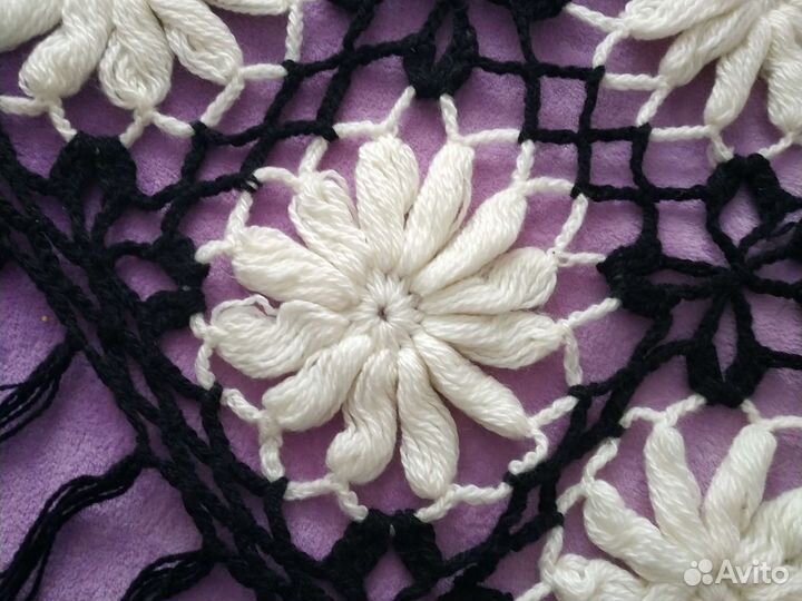 Шаль ажурная