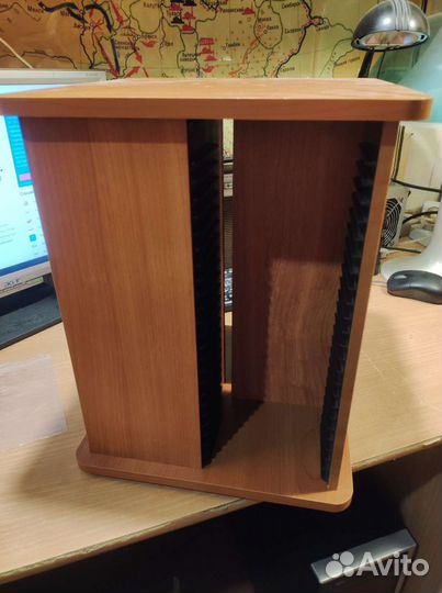 Подставка под диски