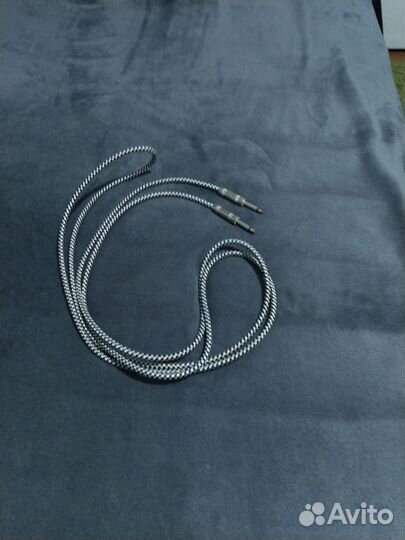 Бас гитара 5 струн Zombie