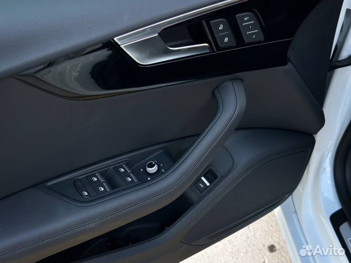 Audi A5 2.0 AMT, 2022, 4 000 км
