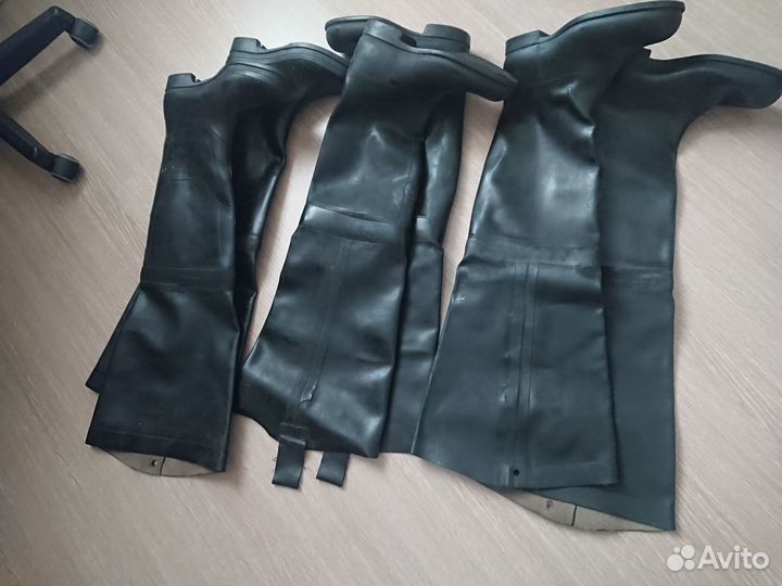 Болотные сапоги