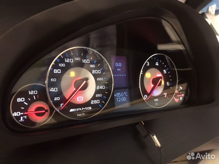 Щиток приборов гелендваген