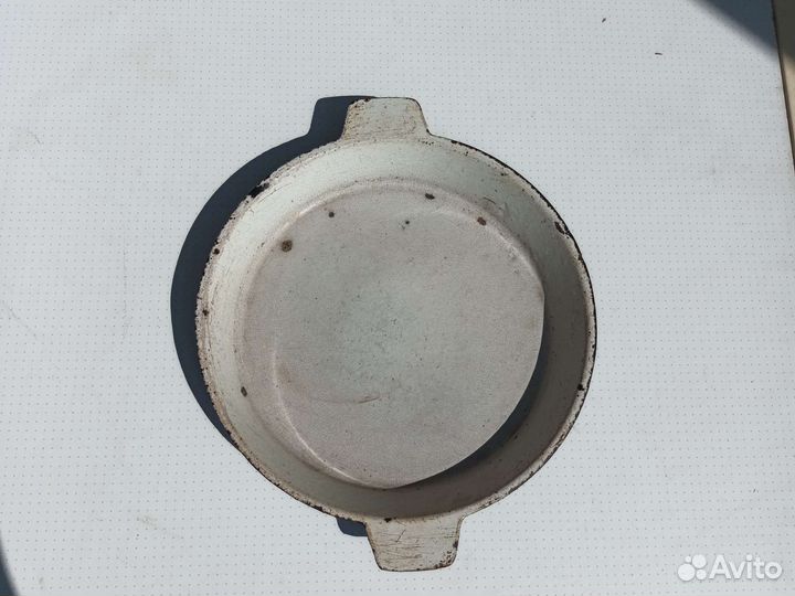 Чугунная сковорода