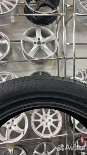 Arivo Ultra ARZ5 255/45 R20 105W