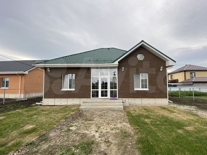 Дом 100,8 м² на участке 5 сот.