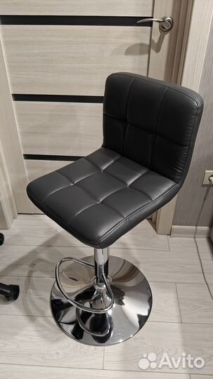 Барный стул