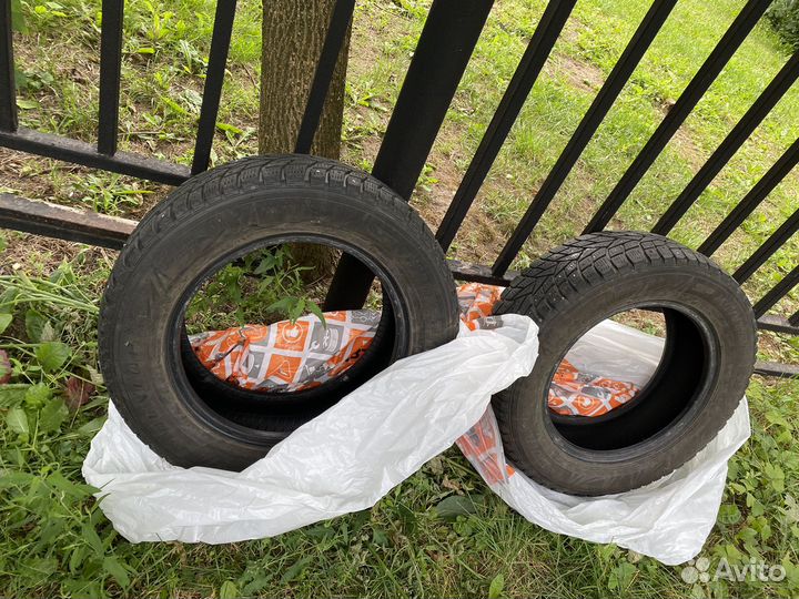 Dunlop SP Winter Ice 02 195/65 R15 T