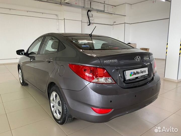 Hyundai Solaris 1.6 AT, 2013, 89 642 км