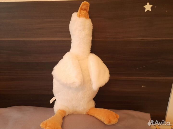 Гусь обнимусь