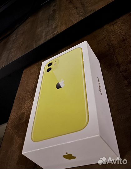 Продам iPhone 11 64gb