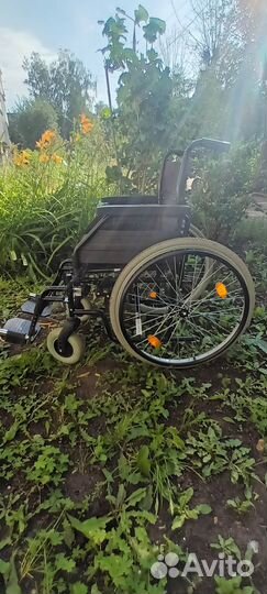 Кресло- коляска для инвалидов