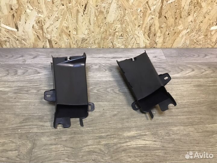 Воздуховод тормозов L/R 1 шт. BMW F10 F11