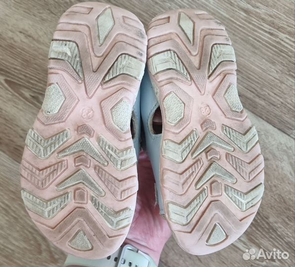 Обувь летняя для девочки пакетом 23р