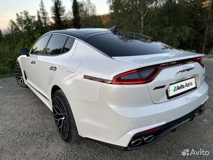 Kia Stinger 2.0 AT, 2018, 91 000 км