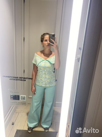 Джинсы и кофта Uterque новые