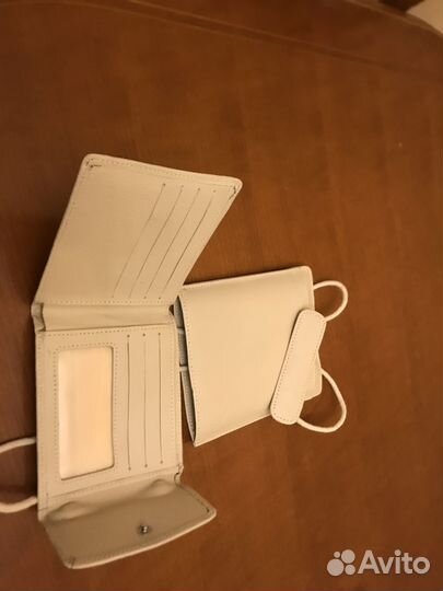 Сумка-кошелек и бумажник для документов