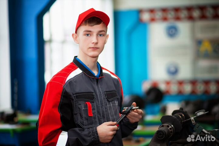 Токарь вахта