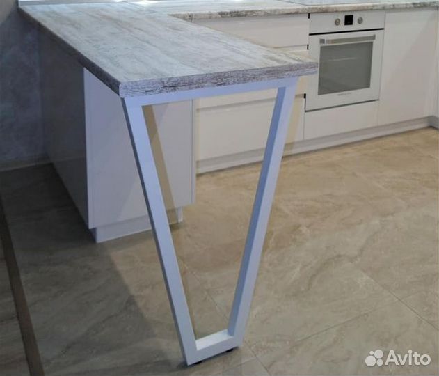 Кухонный гарнитур со стойкой