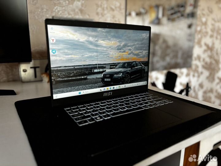 Ультрабук MSI Modern 14 C12M