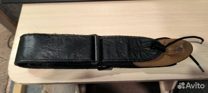 Fender кожаный гитарный ремень