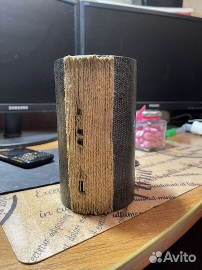 Портативная колонка