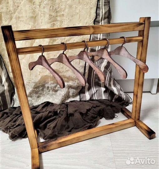 Вешалки для кукольной одежды