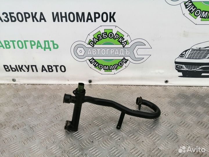 Трубка системы охлаждения Audi A6 C5 2.5 AKN