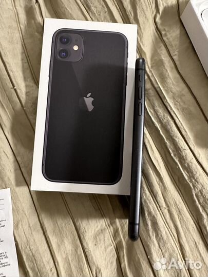 Телефон iPhone 11 128 gb