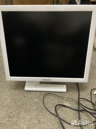 Монитор Samsung syncmaster 971p