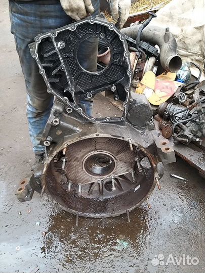 Кожух маховика Ивеко Стралис