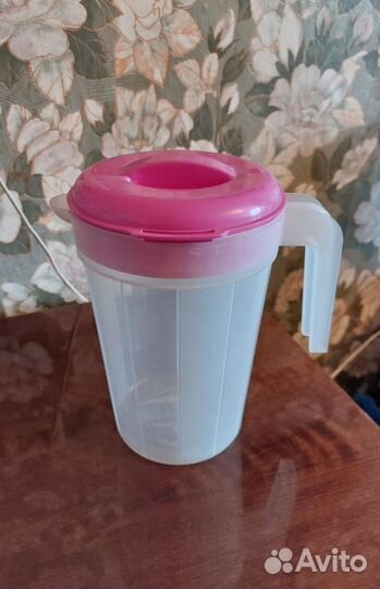 Кувшин на 2,5 л. с крышкой для воды,компота, кваса