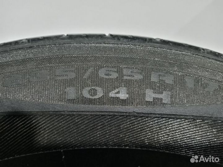 Kumho Road Venture ST KL16 235/65 R17