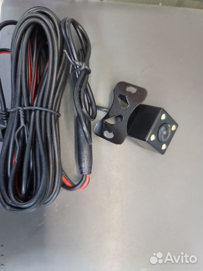 Камера для автомобиля задняя