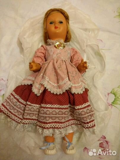 Антикварная огромная редкая кукла. Фарфор