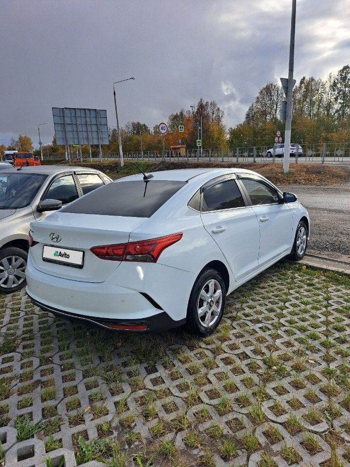 Hyundai Solaris: фото владельца