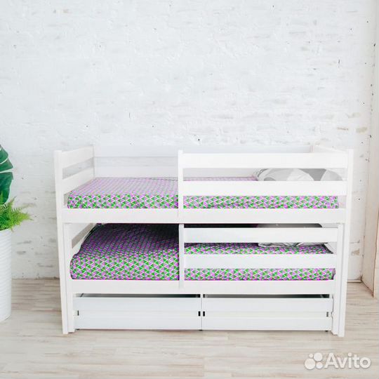 Кроватка выдвижная из массива матрешка эко для мал