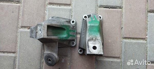 Audi A6 C4 кронштейны МКПП-6 4A0399114G 4A0399113F