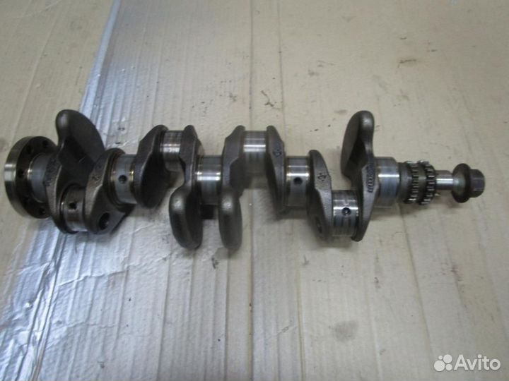 Коленвал w117 CLA-class