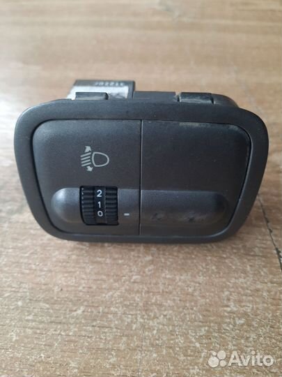 Кнопка корректора фар Hyundai Accent