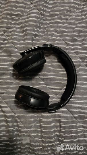 Sennheiser HD215