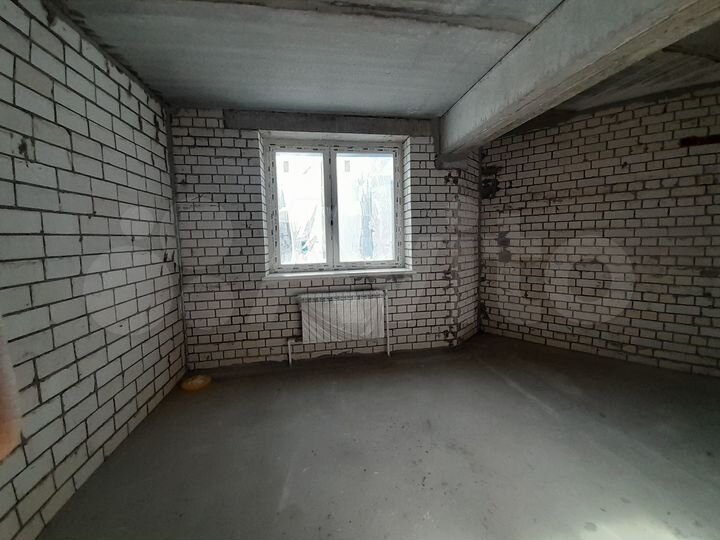 3-к. квартира, 96,5 м², 1/4 эт.