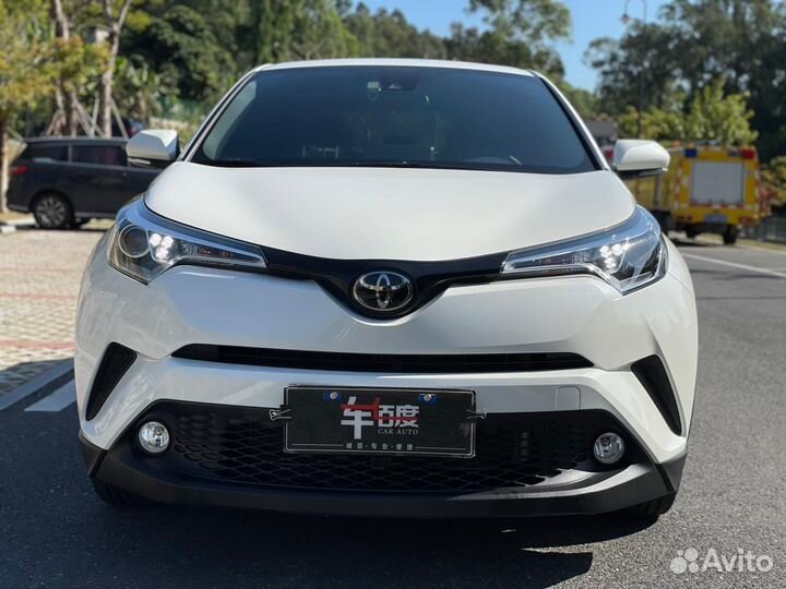 Toyota C-HR 2.0 CVT, 2021, 34 500 км